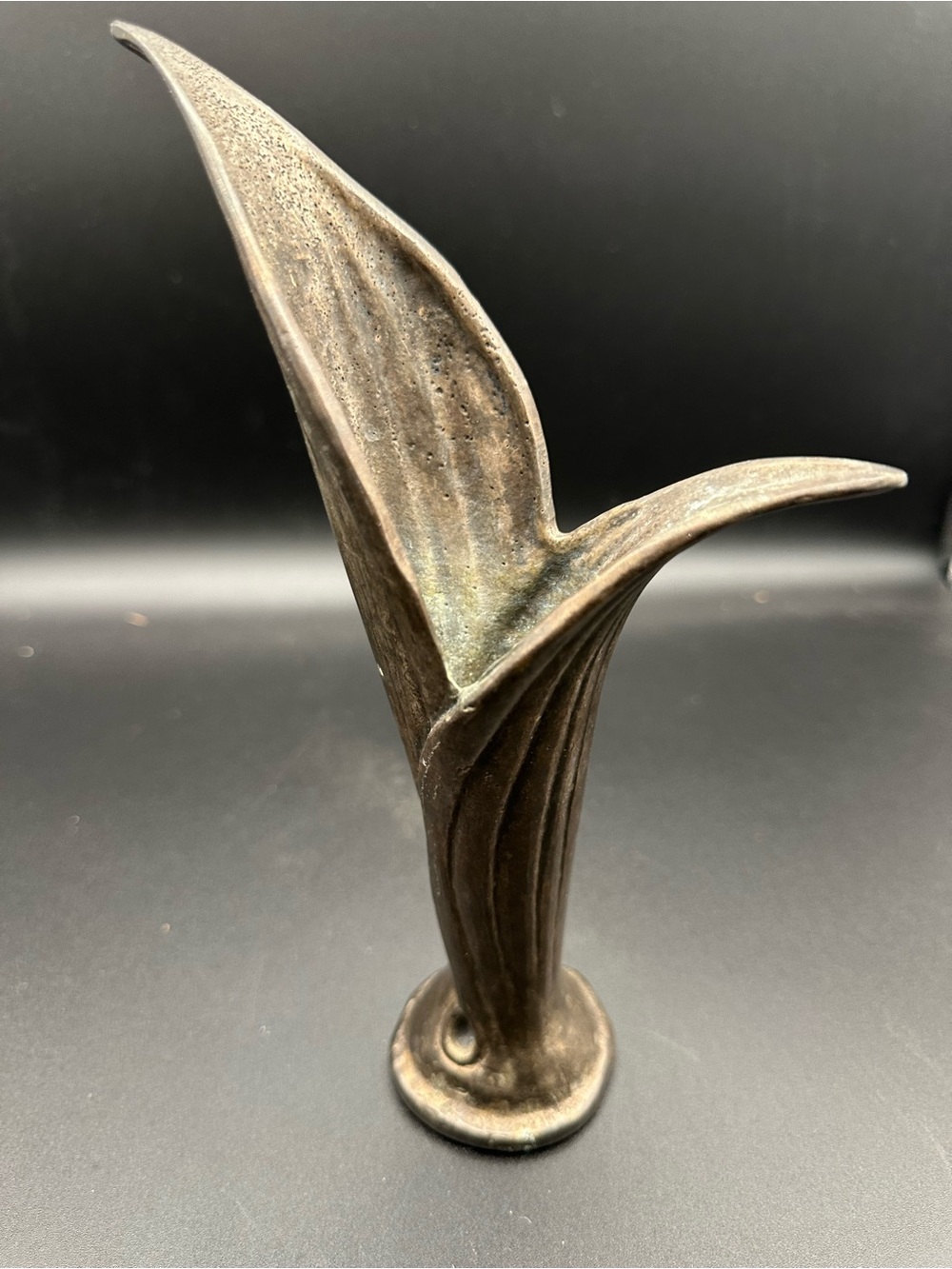 Bronze Calla Lily Sculptural Bud Vase – MCM Dark Patina, 8.5", Organic Modern